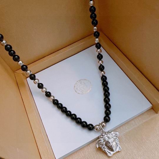 Versace necklace 11lyh60